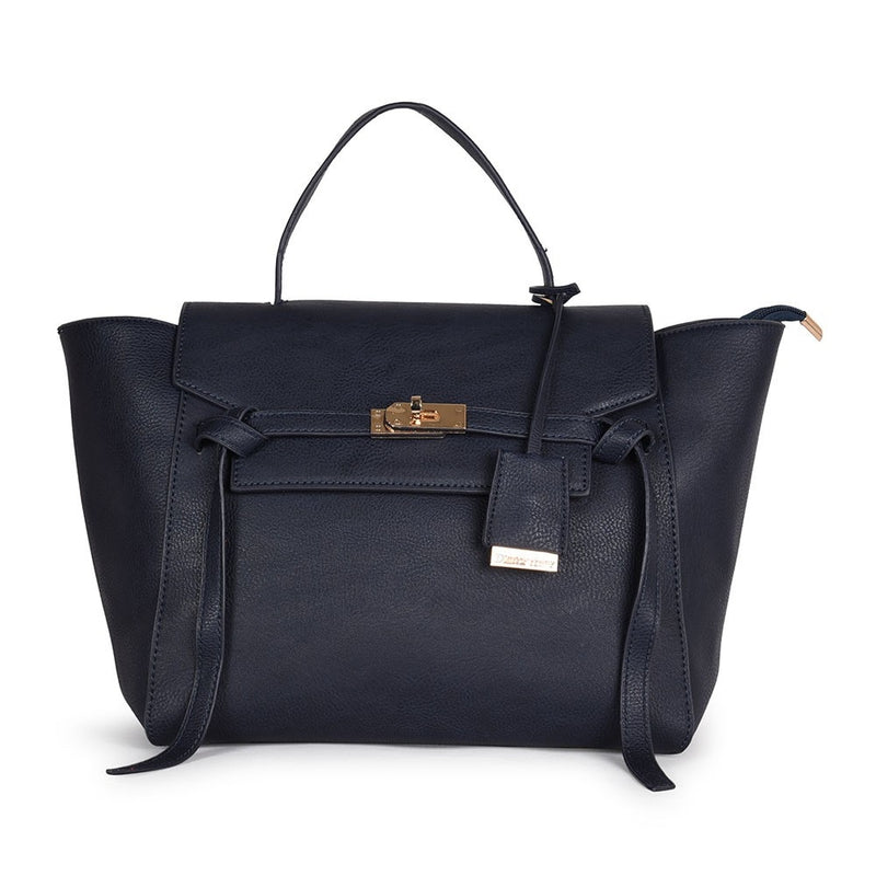 Chic & Versatile Hand & Shoulder Bag – The Perfect Blend of Style and Function.