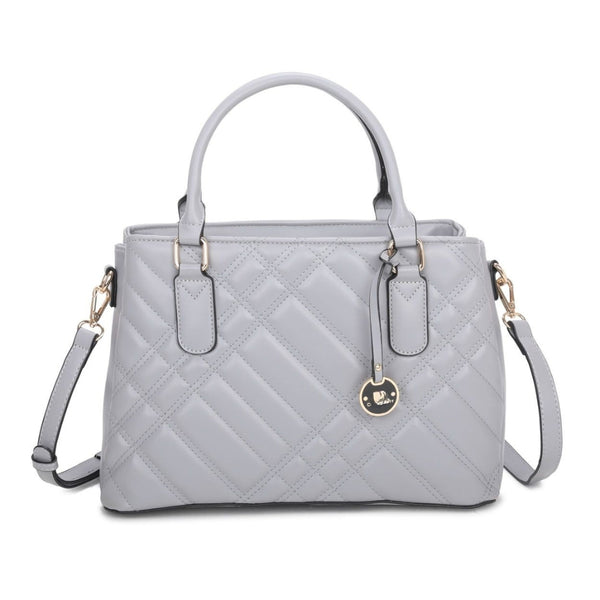 Elegant Quilted Handbag – A Perfect Blend of Style & Function.