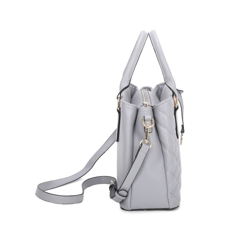 Elegant Quilted Handbag – A Perfect Blend of Style & Function.