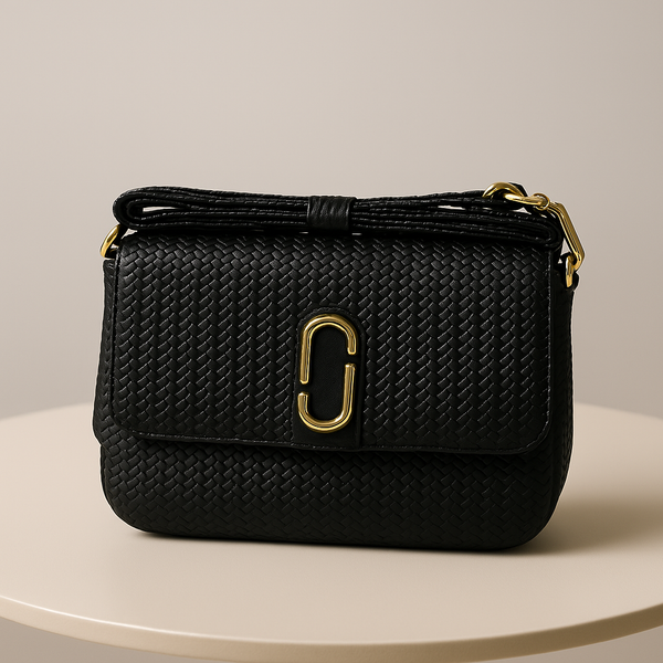 Elegant Black Crossbody Bag – Gold Clasp | Chic Everyday Shoulder Bag