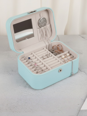 PORTABLE JEWELRY STORAGE BOX